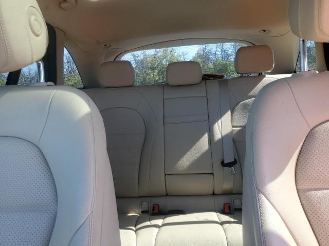 WDC0G4KB7K1005267 - 2019 MERCEDES-BENZ GLC 300 4MATIC WHITE photo 10