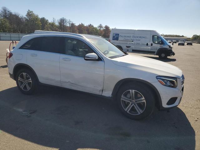 WDC0G4KB7K1005267 - 2019 MERCEDES-BENZ GLC 300 4MATIC WHITE photo 4