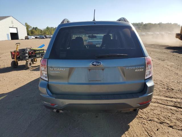 JF2SHADC9DH408517 - 2013 SUBARU FORESTER 2.5X PREMIUM ნაცრისფერი ფოტო 6