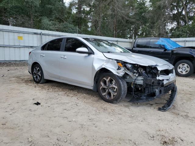 3KPF24AD3KE031685 - 2019 KIA FORTE FE SILVER photo 4