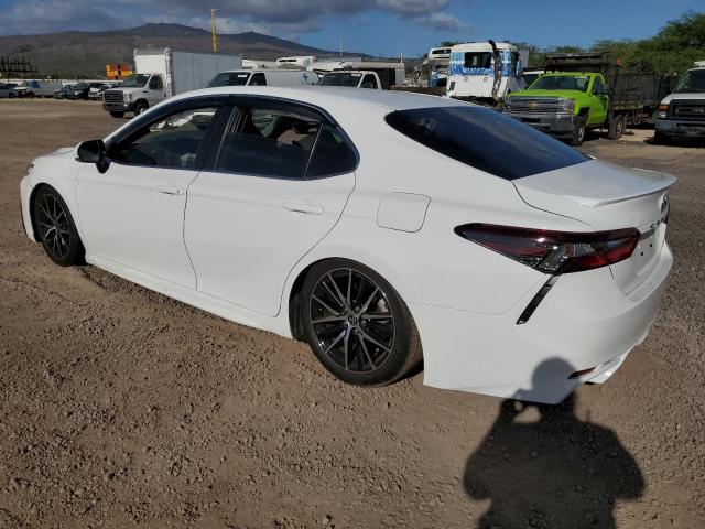 4T1T11AK4PU811685 - 2023 TOYOTA CAMRY SE NIGHT SHADE WHITE photo 2