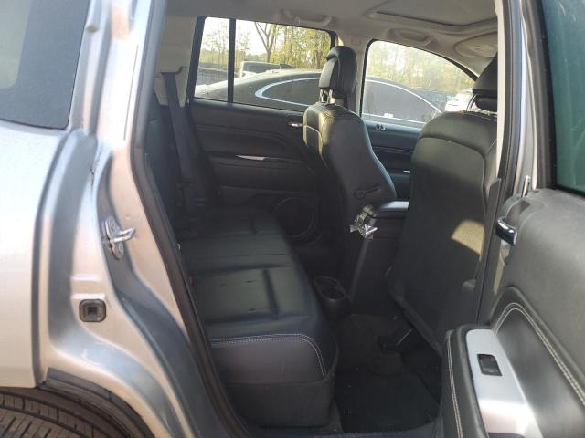 1C4NJDEB8GD809463 - 2016 JEEP COMPASS LATITUDE SILVER photo 10