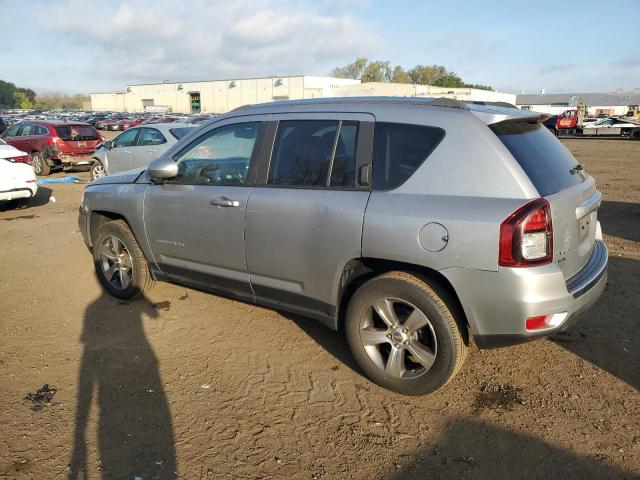 1C4NJDEB8GD809463 - 2016 JEEP COMPASS LATITUDE SILVER photo 2