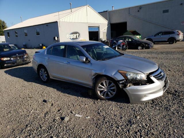1HGCP3F85BA017110 - 2011 HONDA ACCORD EXL SILVER photo 4