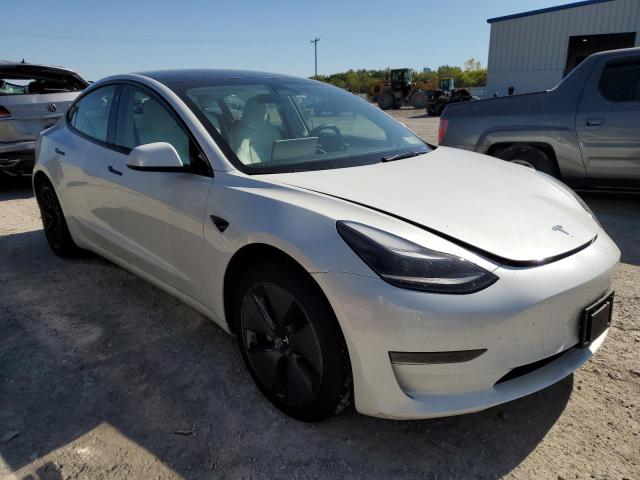 5YJ3E1EA6PF693240 - 2023 TESLA MODEL 3 WHITE photo 4