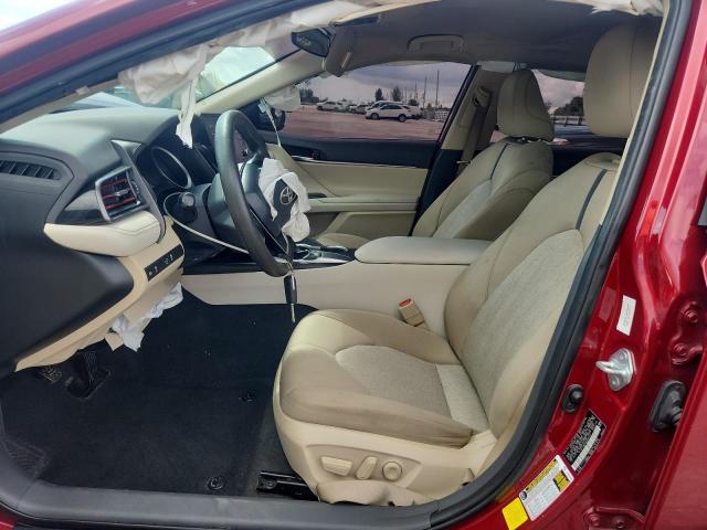 4T1C11AKXMU600132 - 2021 TOYOTA CAMRY LE MAROON photo 7