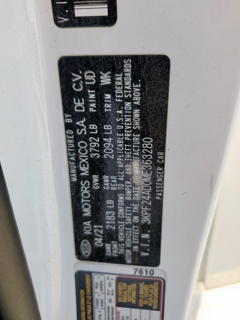 3KPF24AD0ME363280 - 2021 KIA FORTE FE თეთრი ფოტო 13