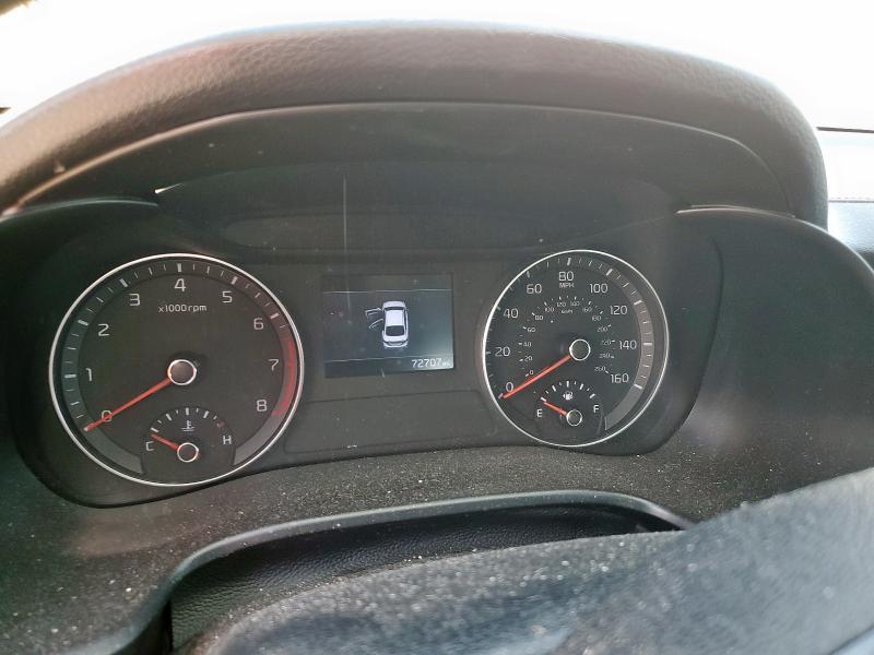 3KPF24AD0ME363280 - 2021 KIA FORTE FE თეთრი ფოტო 9