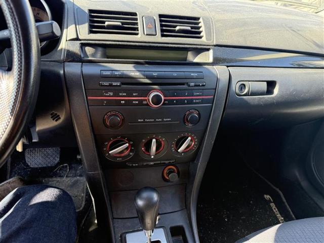 JM1BK32F081124927 - 2008 MAZDA 3 I 黑色 照片 8