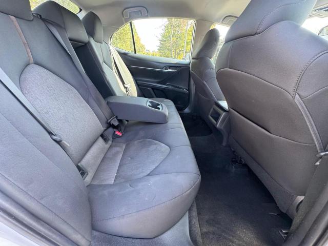 4T1C11AK6LU352136 - 2020 TOYOTA CAMRY LE WHITE photo 6