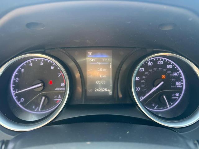 4T1C11AK6LU352136 - 2020 TOYOTA CAMRY LE WHITE photo 8