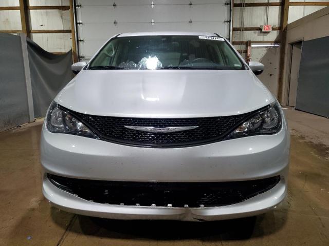 2C4RC1CGXNR213239 - 2022 CHRYSLER VOYAGER LX SILVER photo 5