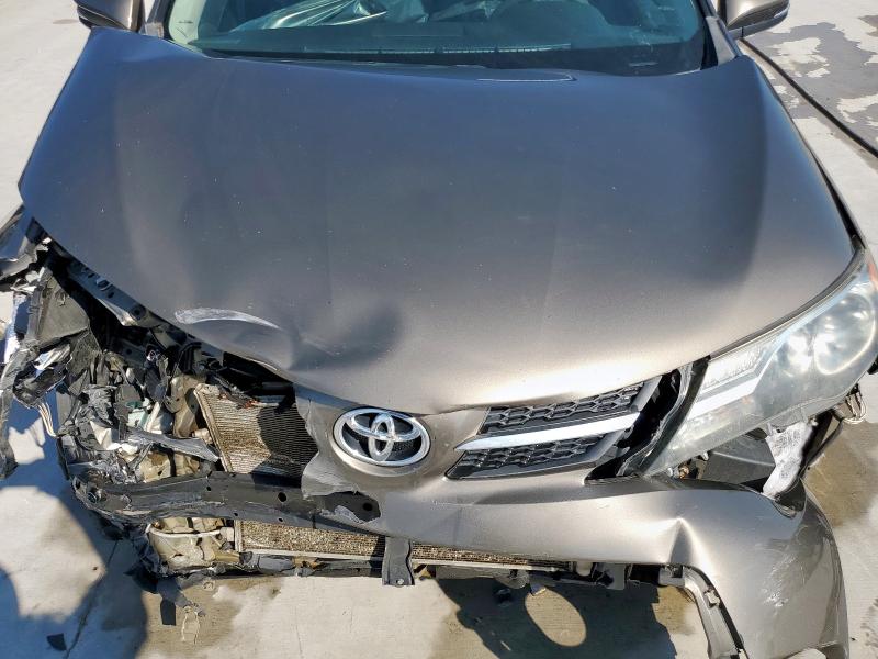 2T3RFREV7FW253867 - 2015 TOYOTA RAV4 XLE BROWN photo 12