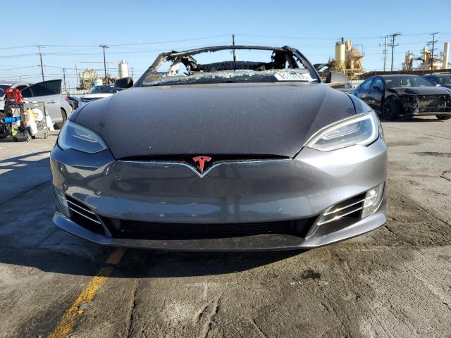 5YJSA1E40HF236023 - 2017 TESLA MODEL S GRAY photo 5