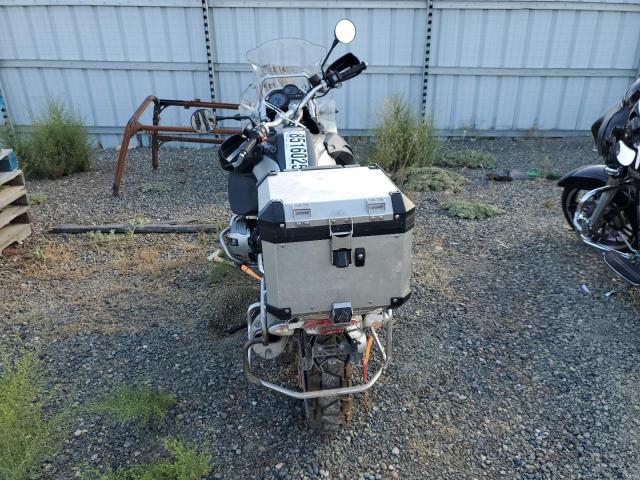 WB1048005BZX66336 - 2011 BMW R1200 GS ADVENTURE SILVER photo 4