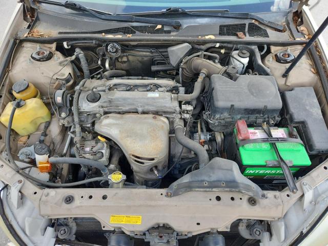 JTDBE32K020068442 - 2002 TOYOTA CAMRY LE GOLD photo 11
