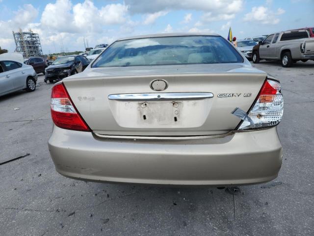 JTDBE32K020068442 - 2002 TOYOTA CAMRY LE GOLD photo 6