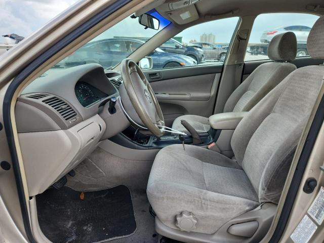 JTDBE32K020068442 - 2002 TOYOTA CAMRY LE GOLD photo 7