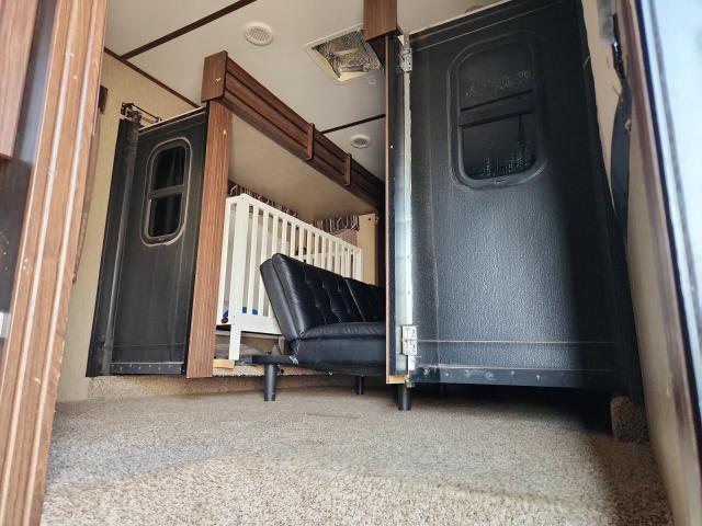 4YDF33427H1531424 - 2017 KEYSTONE SPRINTER თაფლისფერი ფოტო 5