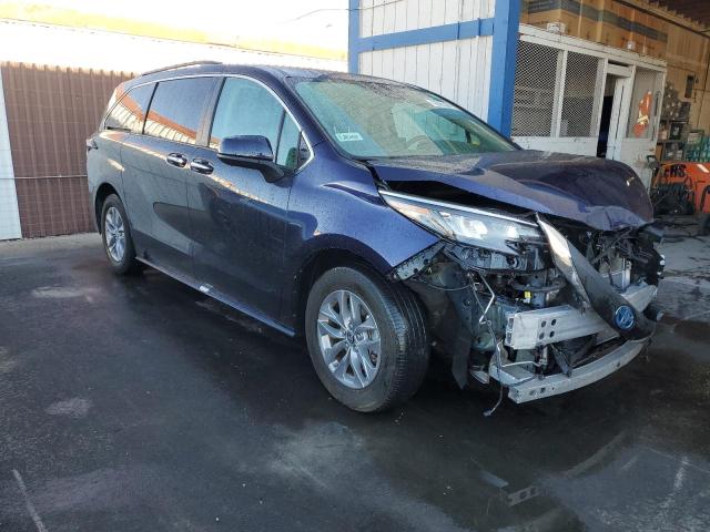2024 TOYOTA SIENNA XLE, 