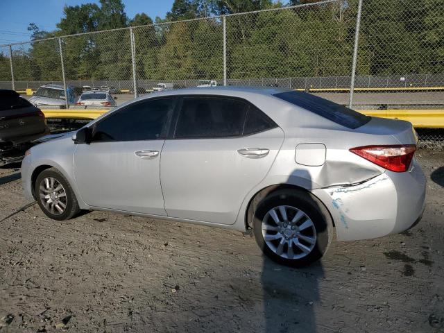 2T1BURHEXJC988753 - 2018 TOYOTA COROLLA L SILVER photo 2