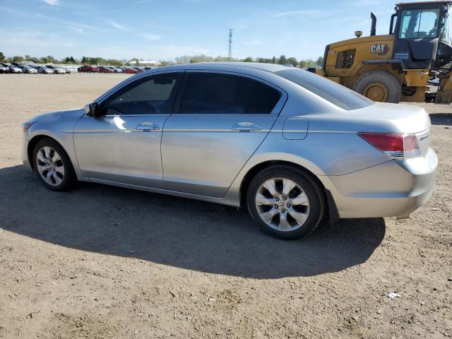 1HGCP36808A801557 - 2008 HONDA ACCORD EXL 银色 照片 2