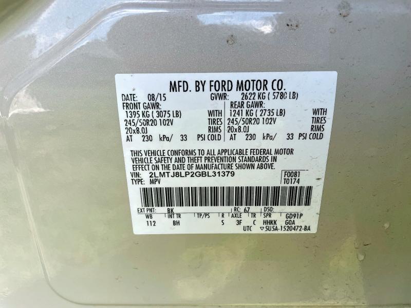 2LMTJ8LP2GBL31379 - 2016 LINCOLN MKX RESERVE Կրեմագույն լուսանկար 10