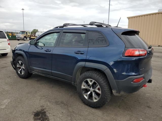 1C4PJMBX6JD576330 - 2018 JEEP CHEROKEE TRAILHAWK BLUE photo 2