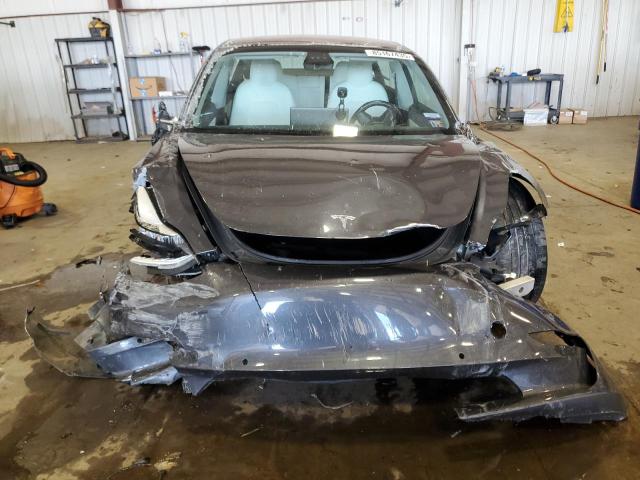 5YJ3E1EBXJF116209 - 2018 TESLA MODEL 3 Մոխրագույն լուսանկար 5