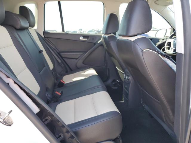 WVGBV7AX2GW532318 - 2016 VOLKSWAGEN TIGUAN S WHITE photo 11