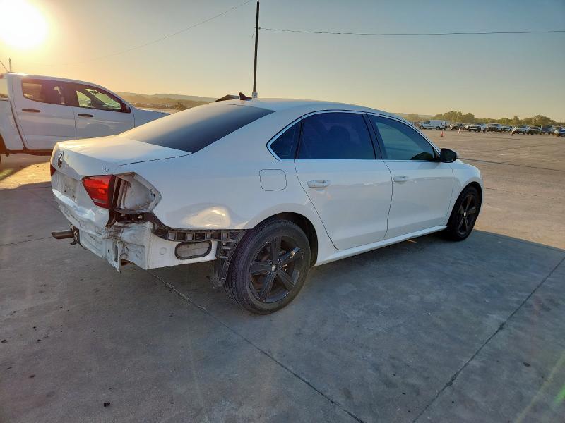 1VWBP7A32CC082643 - 2012 VOLKSWAGEN PASSAT SE Білий фото 3