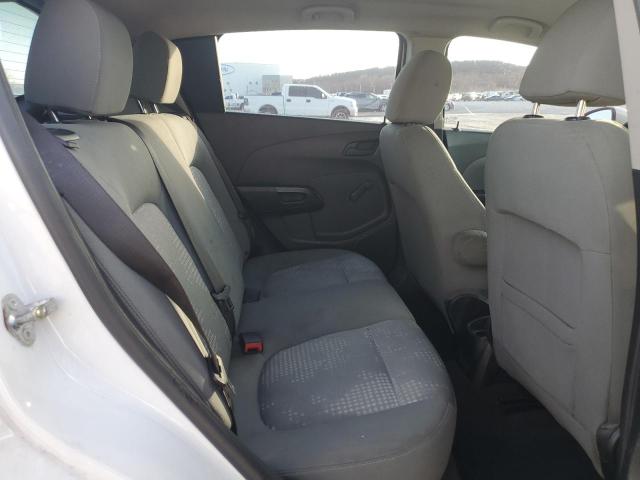1G1JA6SH4G4166203 - 2016 CHEVROLET SONIC LS WHITE photo 10
