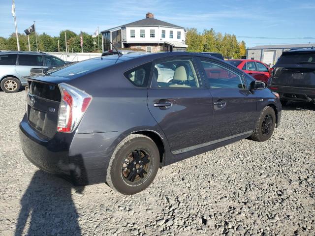 JTDKN3DU3C1532236 - 2012 TOYOTA PRIUS GRAY photo 3