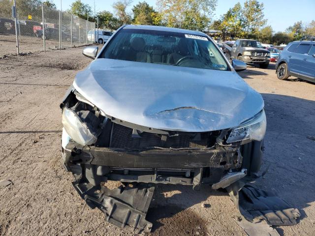 4T1BF1FK8GU504719 - 2016 TOYOTA CAMRY LE SILVER photo 5