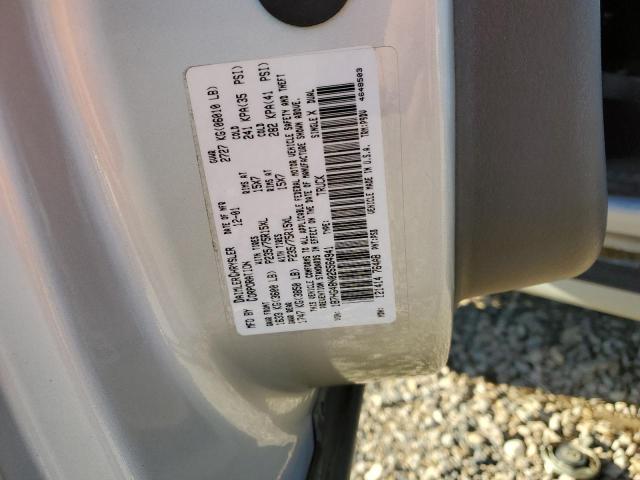 1B7HG48N02S564941 - 2002 DODG DAKOTA QUAD SLT Gümüş foto 12