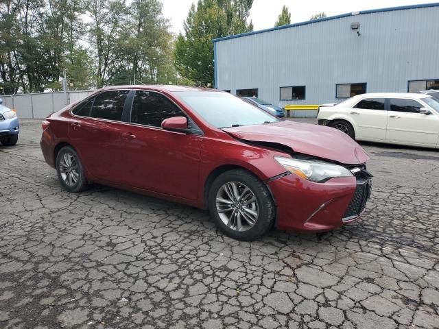4T1BF1FK5HU630053 - 2017 TOYOTA CAMRY LE BURGUNDY photo 4