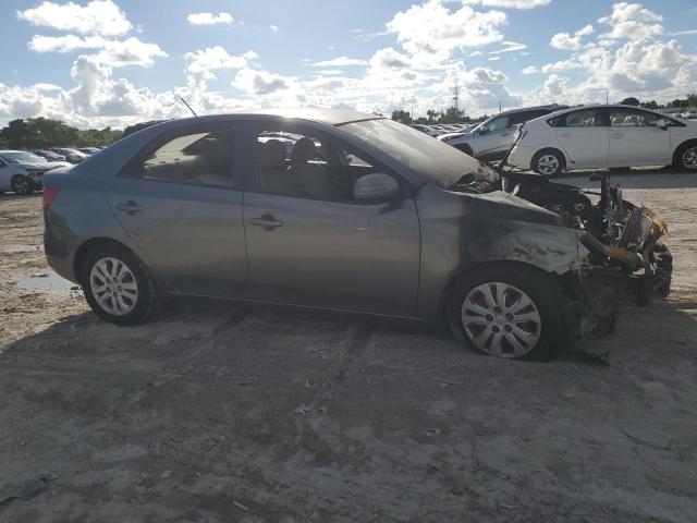 KNAFU4A2XC5594817 - 2012 KIA FORTE EX SILVER photo 4