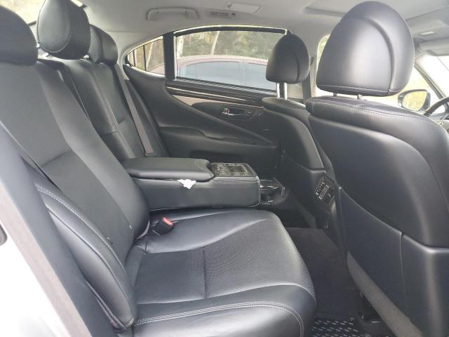 JTHCL1EF2D5018014 - 2013 LEXUS LS 460 SILVER photo 10