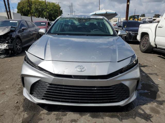 4T1DAACK4SU534949 - 2025 TOYOTA CAMRY XSE SILVER photo 5