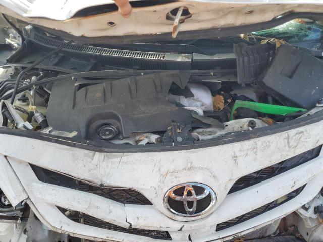2T1BU4EE4CC849731 - 2012 TOYOTA COROLLA BASE WHITE photo 11