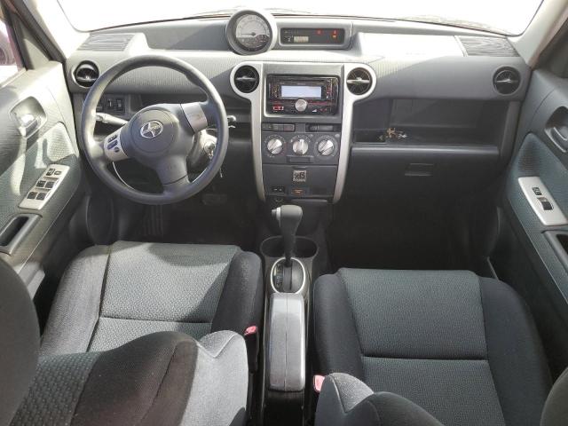 JTLKT324864102573 - 2006 TOYOTA SCION XB MAROON photo 8