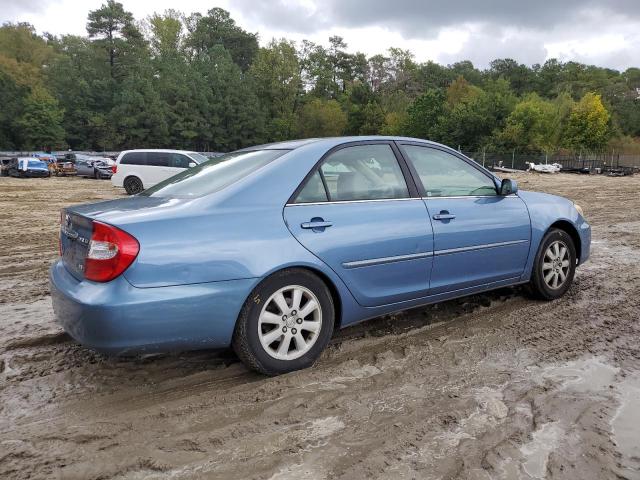 4T1BF30K02U535945 - 2002 TOYOTA CAMRY LE BLUE photo 3