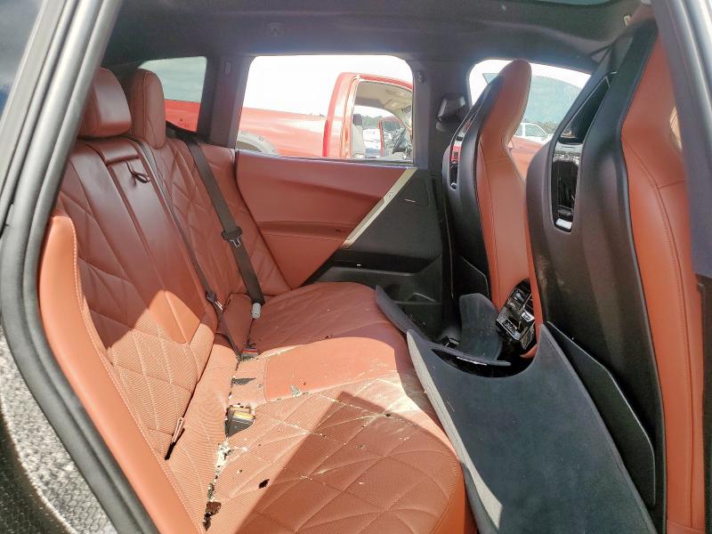 WB523CF02RCN70226 - 2024 BMW IX XDRIVE50 WHITE photo 10