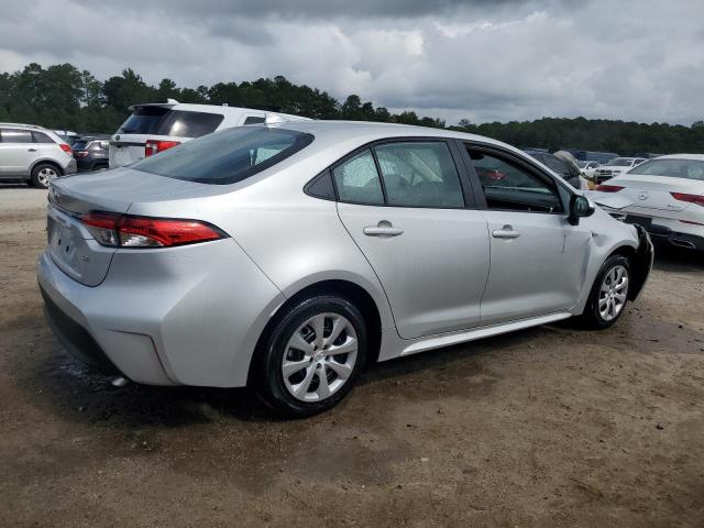 5YFB4MDE1SP307910 - 2025 TOYOTA COROLLA LE SILVER photo 3