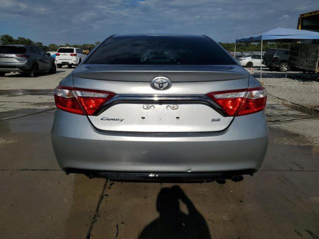4T1BF1FK2FU003663 - 2015 TOYOTA CAMRY LE SILVER photo 6