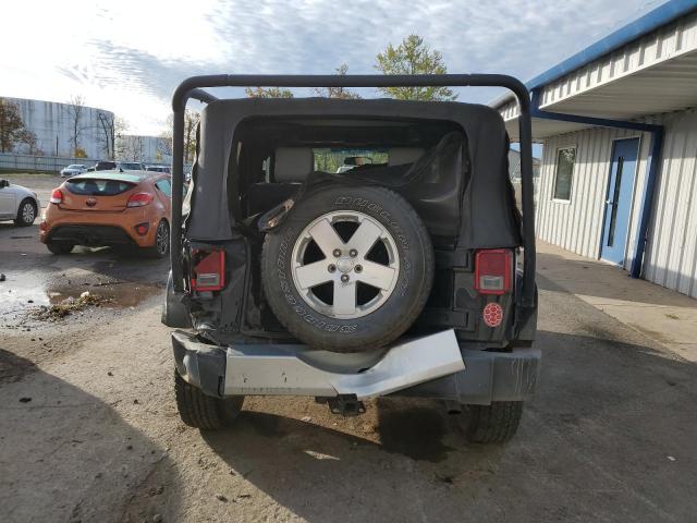 1J4FA54188L622583 - 2008 JEEP WRANGLER SAHARA Siyah fotoğraf 6