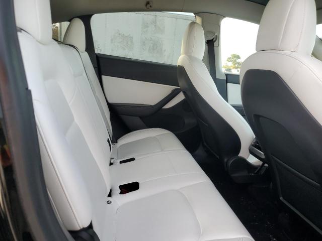 7SAYGDEE1NF339632 - 2022 TESLA MODEL Y BLACK photo 11