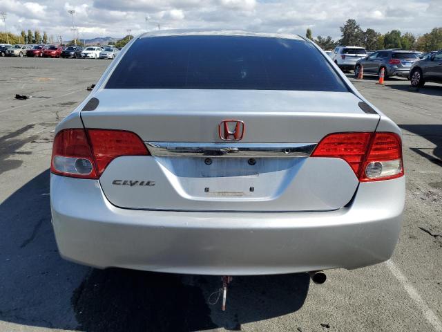 2HGFA1F59AH301090 - 2010 HONDA CIVIC LX Gümüş fotoğraf 6