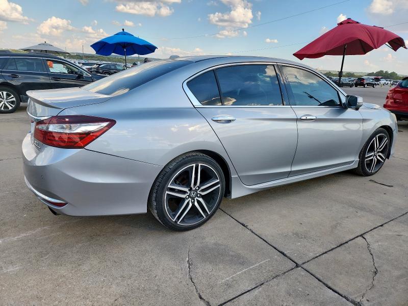 1HGCR3F92HA011695 - 2017 HONDA ACCORD TOURING 银色 照片 3