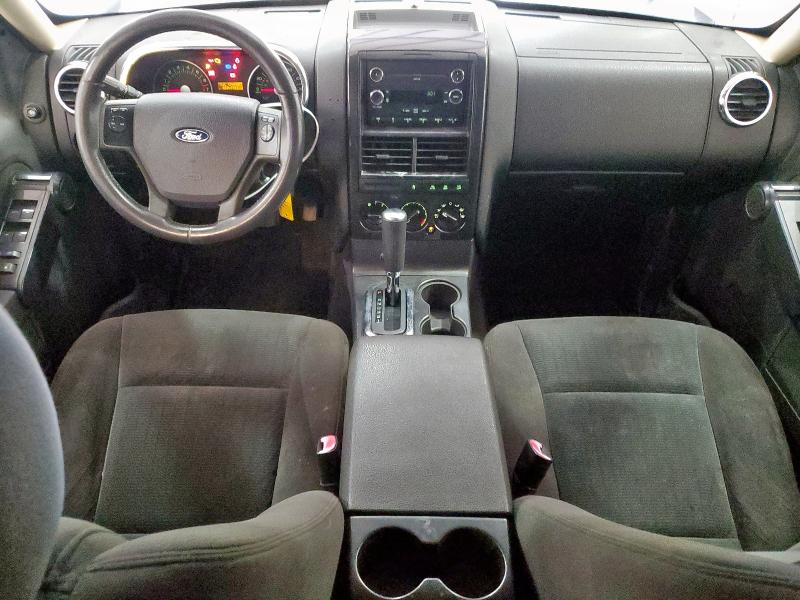 1FMEU7DE9AUA04790 - 2010 FORD EXPLORER XLT 白色 照片 8